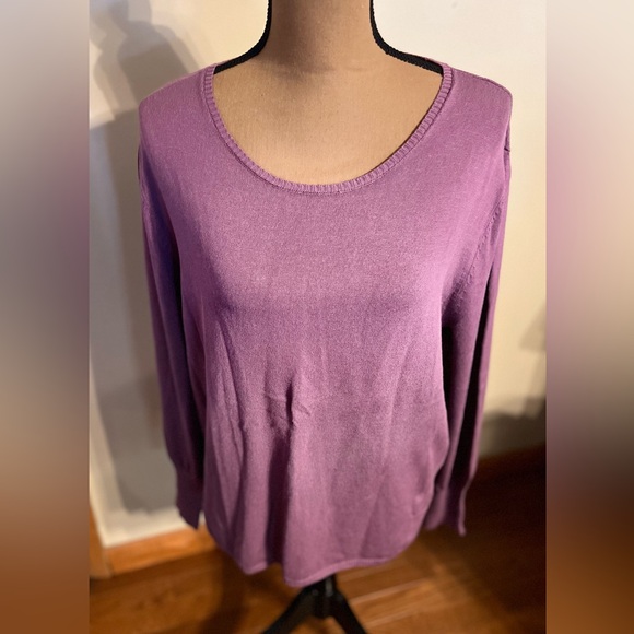 CATOS PURPLE LONG SLEEVE SWEATER, SIZE XL, VERY SOFT - Picture 1 of 3